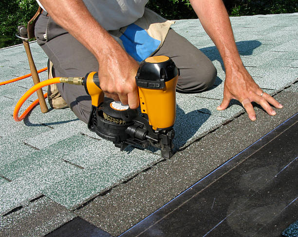 Best Emergency Roof Repair  in Kincheloe, MI